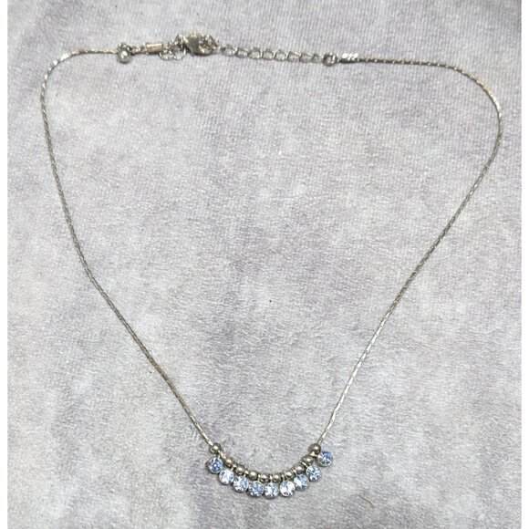 Simple Elegant Blue Gemmed Silver Tone Necklace - Picture 6 of 6